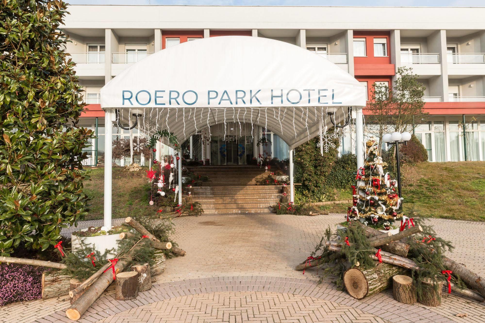 Roero Park Hotel Sommariva Perno Экстерьер фото